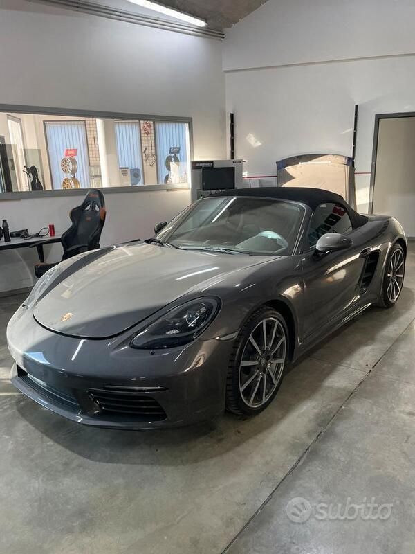 Usata 2017 Porsche Boxster Spyder Cabrio | 61.900 € - Immagine 1/4