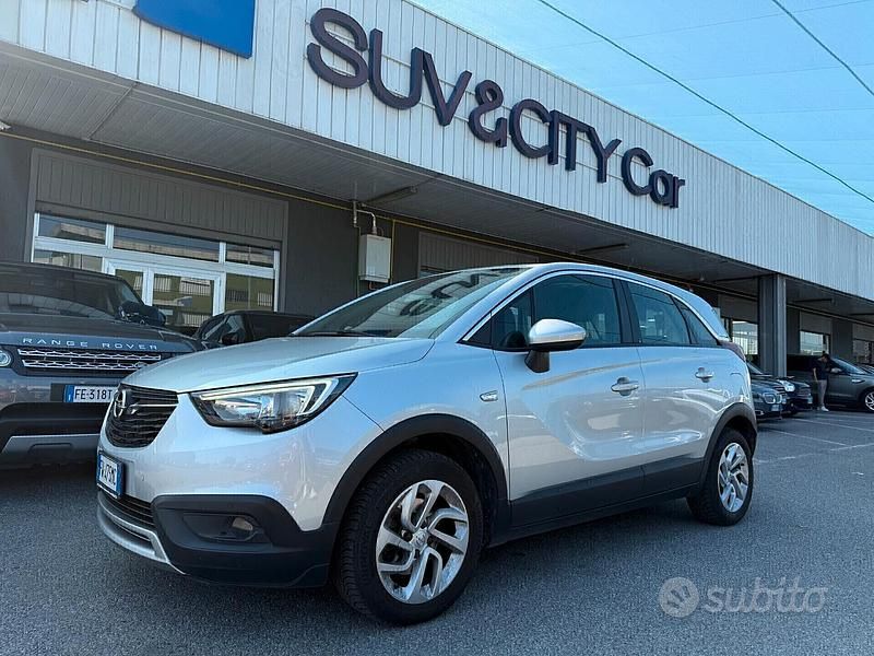 Grigio Usata 2019 Opel Crossland X SUV | 9300 € (Super prezzo) - Immagine 1/4