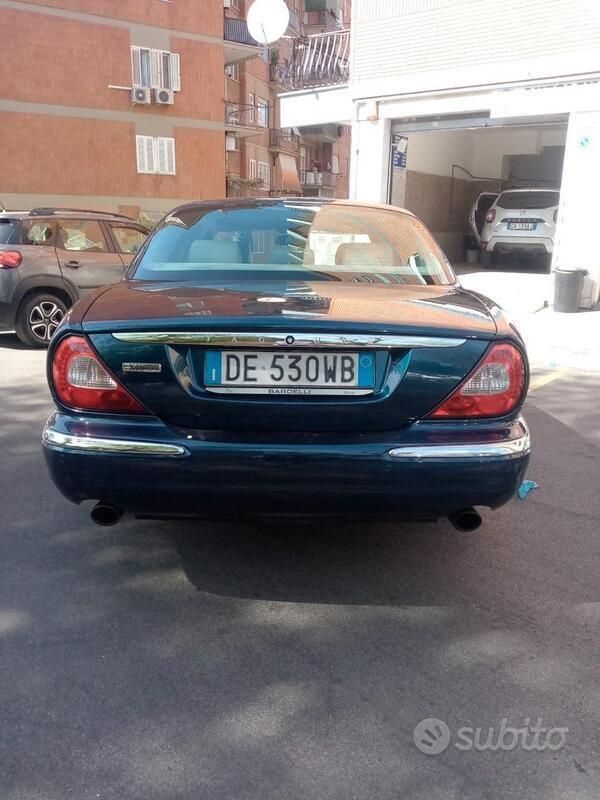 Usato 2006 Jaguar XJ6 2.7 Diesel 207 CV (7.500 €)