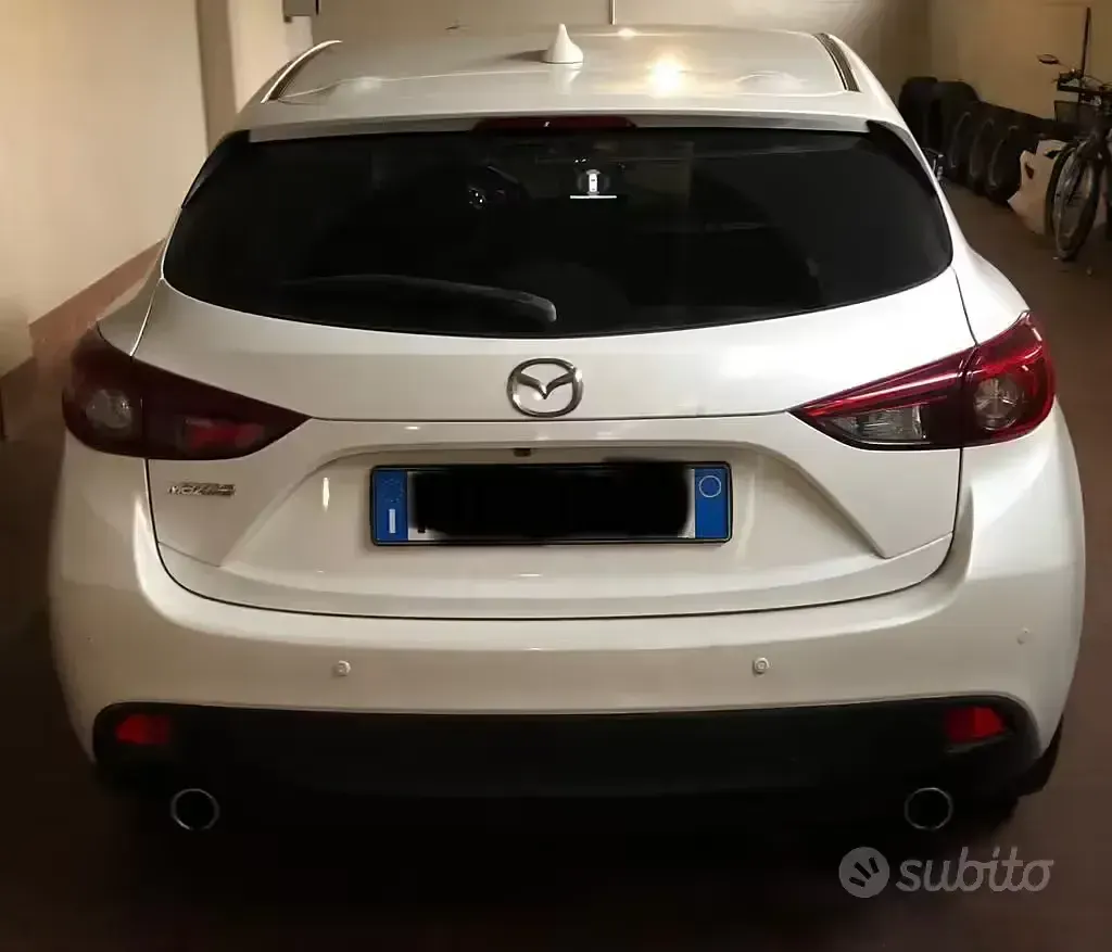 Usata Mazda 3 Exceed 150 CV (110 kW) 2016 Bianco Berlina