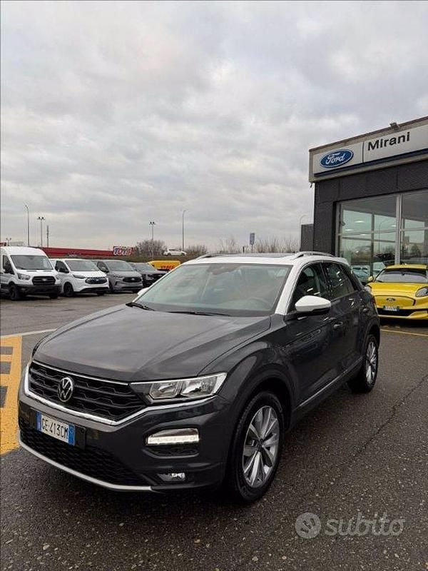 Usata VW T-Roc Style 116 CV (85 kW) 2021 Grigio SUV