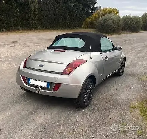 Usata Ford StreetKa 95 CV (69 kW) 2004 Grigio Cabrio