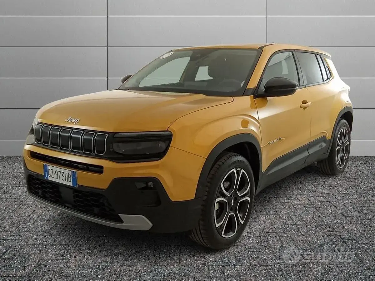 Usata Jeep Avenger Summit 101 CV (74 kW) 2025 Giallo SUV