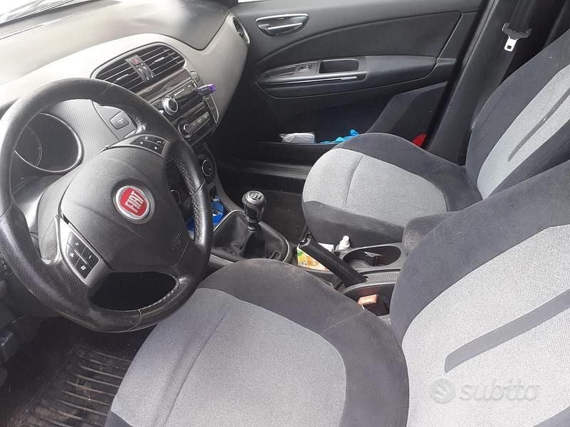 Usata Fiat Bravo 120 CV (88 kW) 2011 Nero Utilitaria