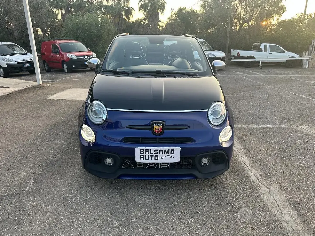 Usata Abarth 595C Turismo 165 CV (121 kW) 2019 Blu/azzurro Cabrio