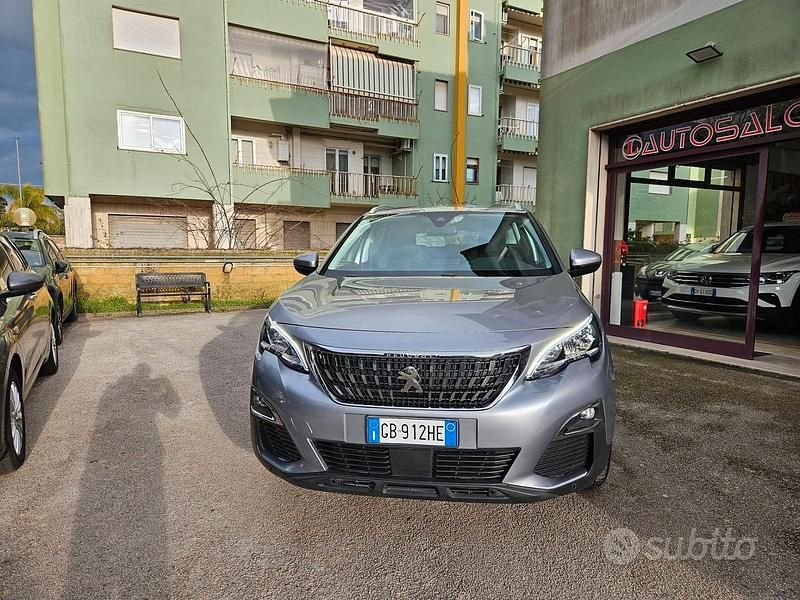 Usata Peugeot 3008 Allure 130 CV (95 kW) 2020 Grigio SUV