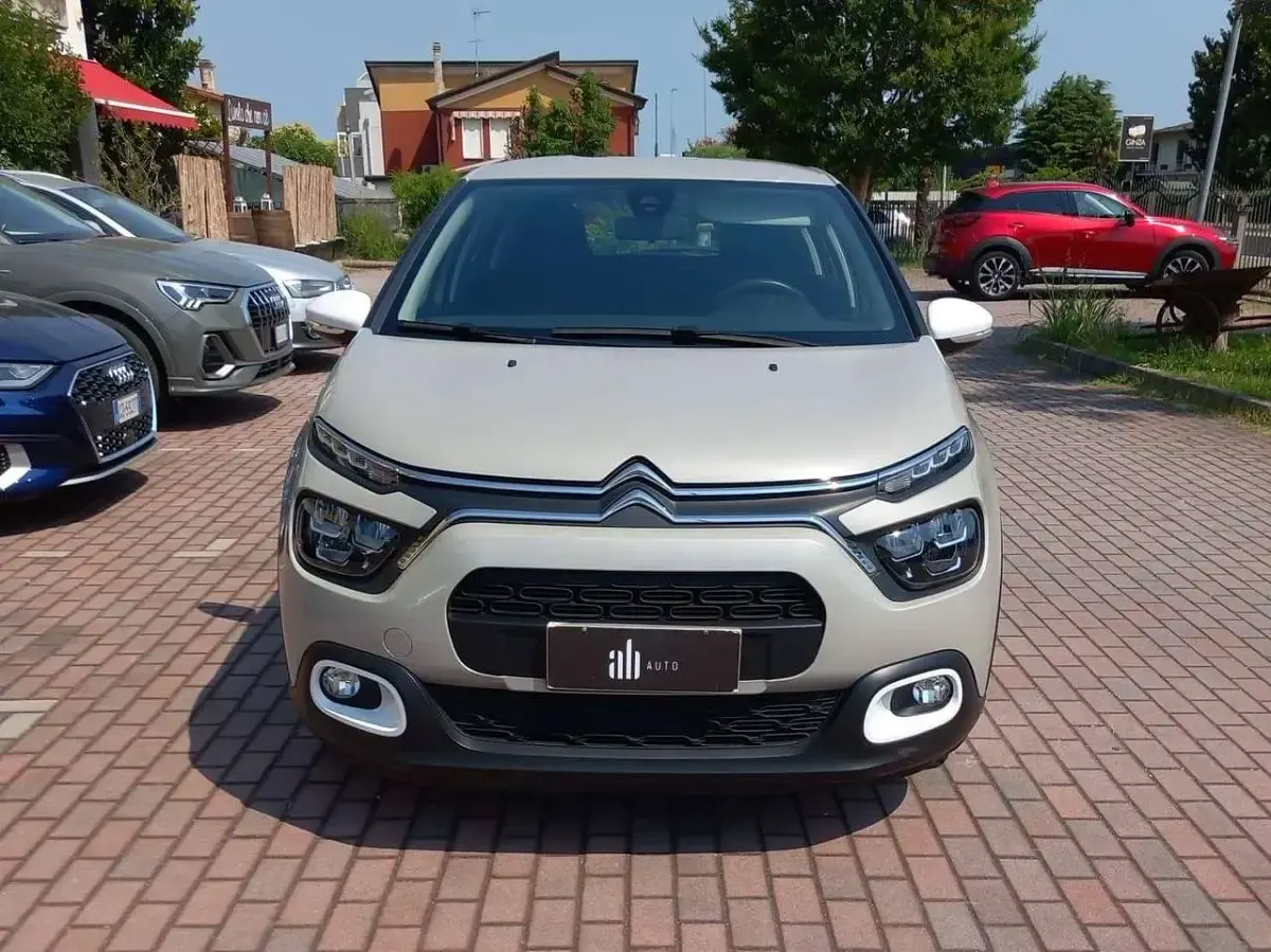 Usata Citroën C3 Feel 83 CV (61 kW) 2023 Beige Utilitaria