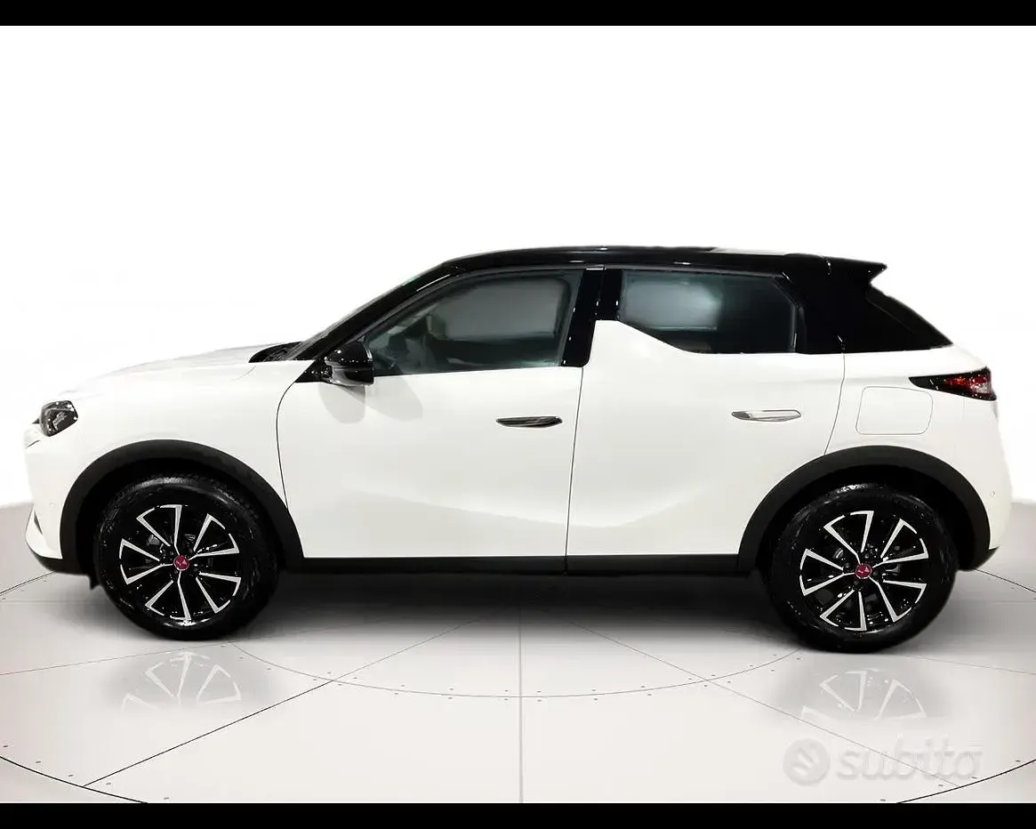 Nuova DS Automobiles DS3 Crossback E-Tense Performance 61 kW (84 CV) 2025 Bianco assoluto SUV