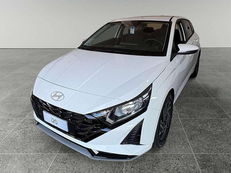 Bianco Nuova 2025 Hyundai i20 Tre volumi | 17.800 € (Buon prezzo) - Immagine 1/4