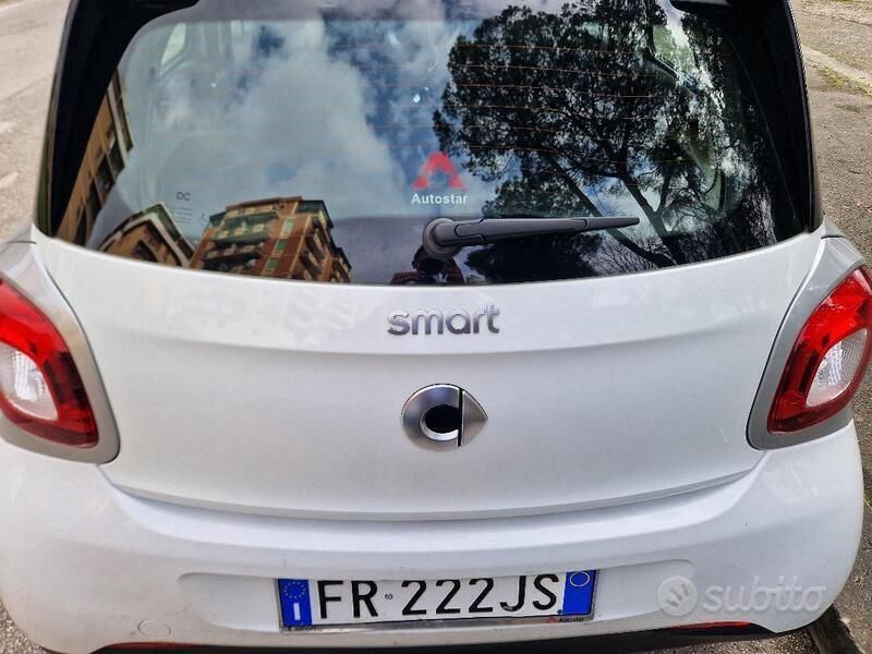 Bianco Usata 2018 Smart ForFour Passion Due volumi | 12.500 € (Ottimo prezzo) - Immagine 1/4