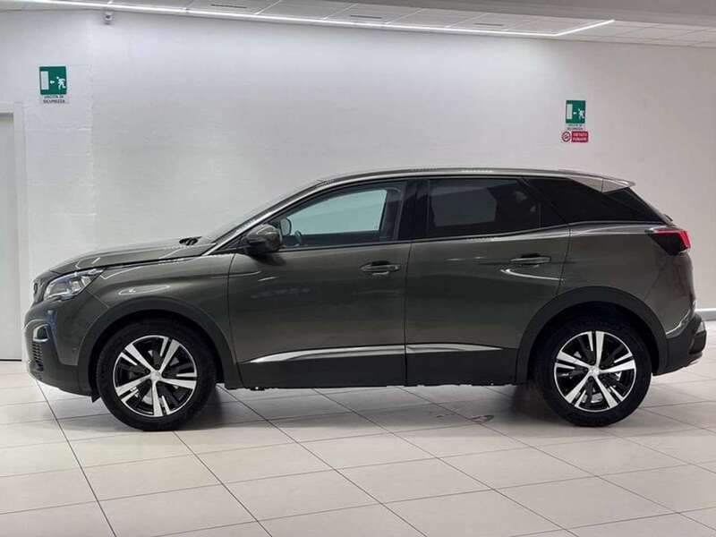 Usata Peugeot 3008 Allure 131 CV (96 kW) 2020 Nessuno SUV