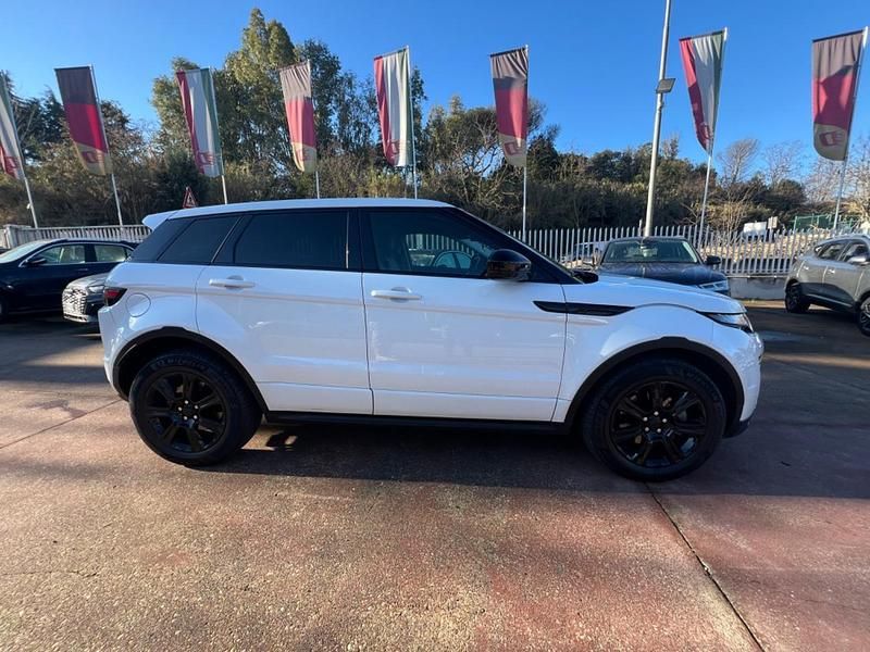 Usata Land Rover Range Rover evoque SE Dynamic 180 CV (132 kW) 2018 Bianco SUV