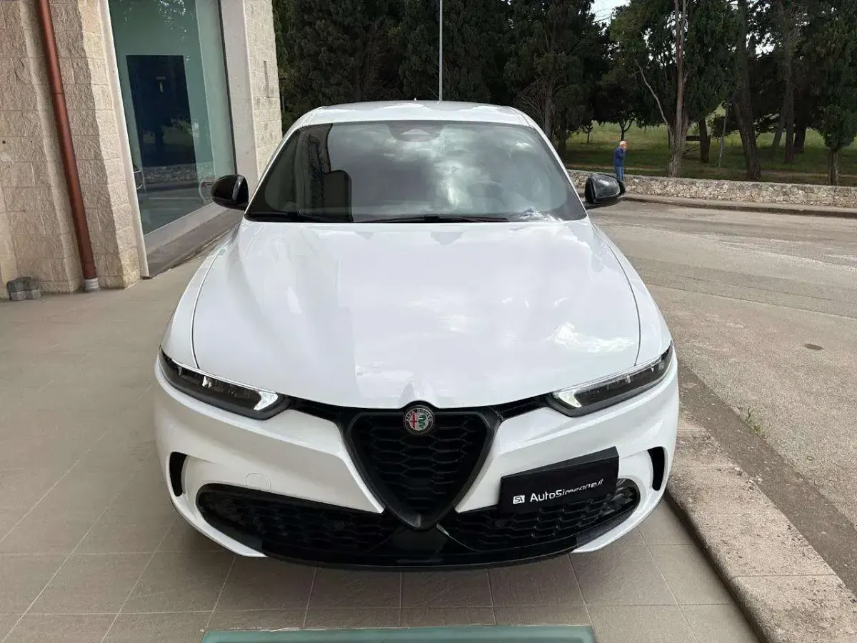 Usata Alfa Romeo Tonale Sprint 131 CV (96 kW) 2022 Bianco SUV