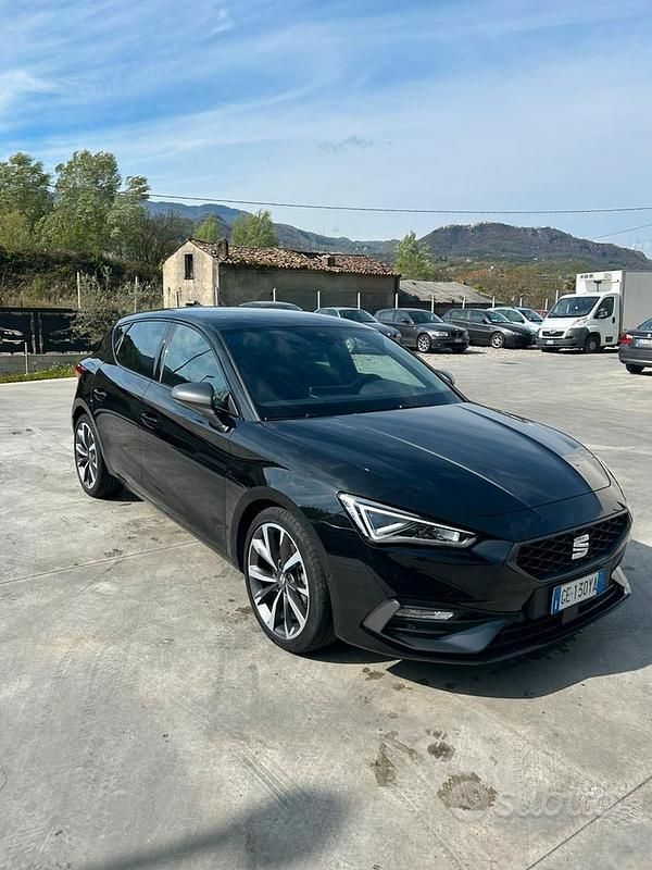 Usata Seat Leon FR 150 CV (110 kW) 2021 Nero Berlina