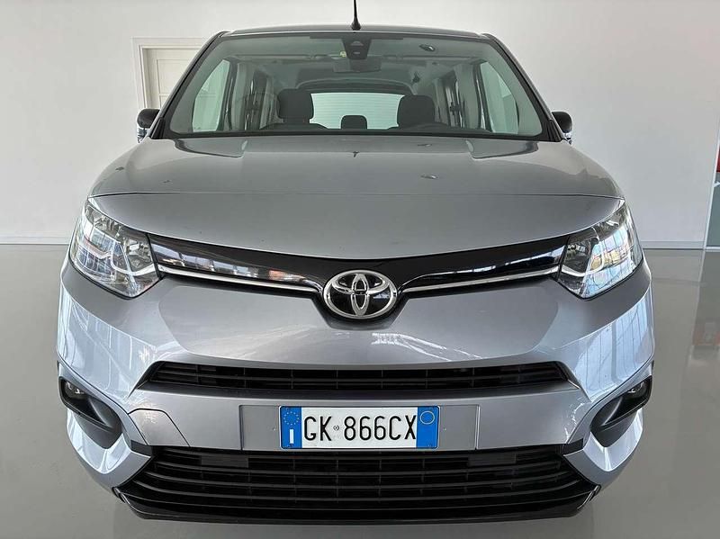 Usata Toyota Proace Verso City 102 CV (75 kW) 2022 Grigio Station wagon