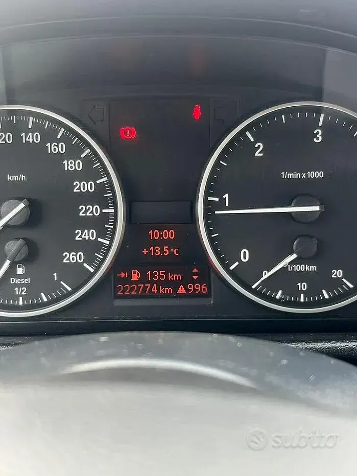 Usata BMW X1 177 CV (130 kW) 2010 Grigio SUV