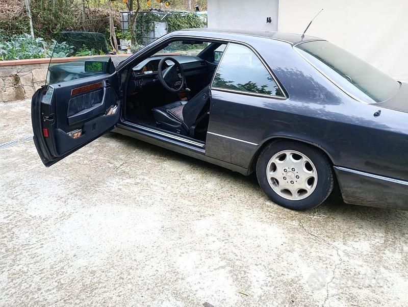 Usata Mercedes 200 136 CV (100 kW) 1994 Nero Coupé