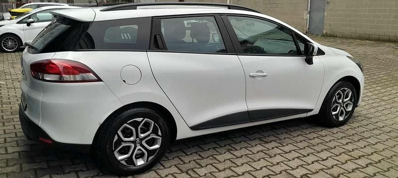 Usata Renault Clio GrandTour 73 CV (53 kW) 2015 Bianco Station wagon