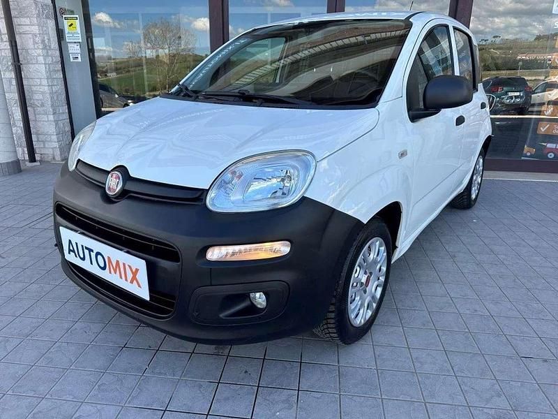 Usata Fiat Panda Pop 80 CV (58 kW) 2016 Bianco Utilitaria