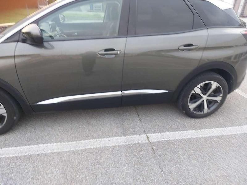 Usata Peugeot 3008 Allure 120 CV (88 kW) 2018 SUV