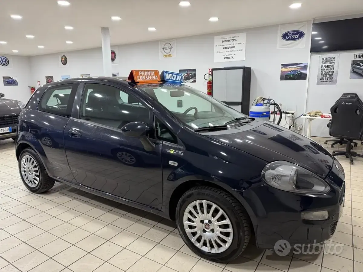 Occasion Fiat Punto 75 ch (55 kW) 2015 Noir Citadine