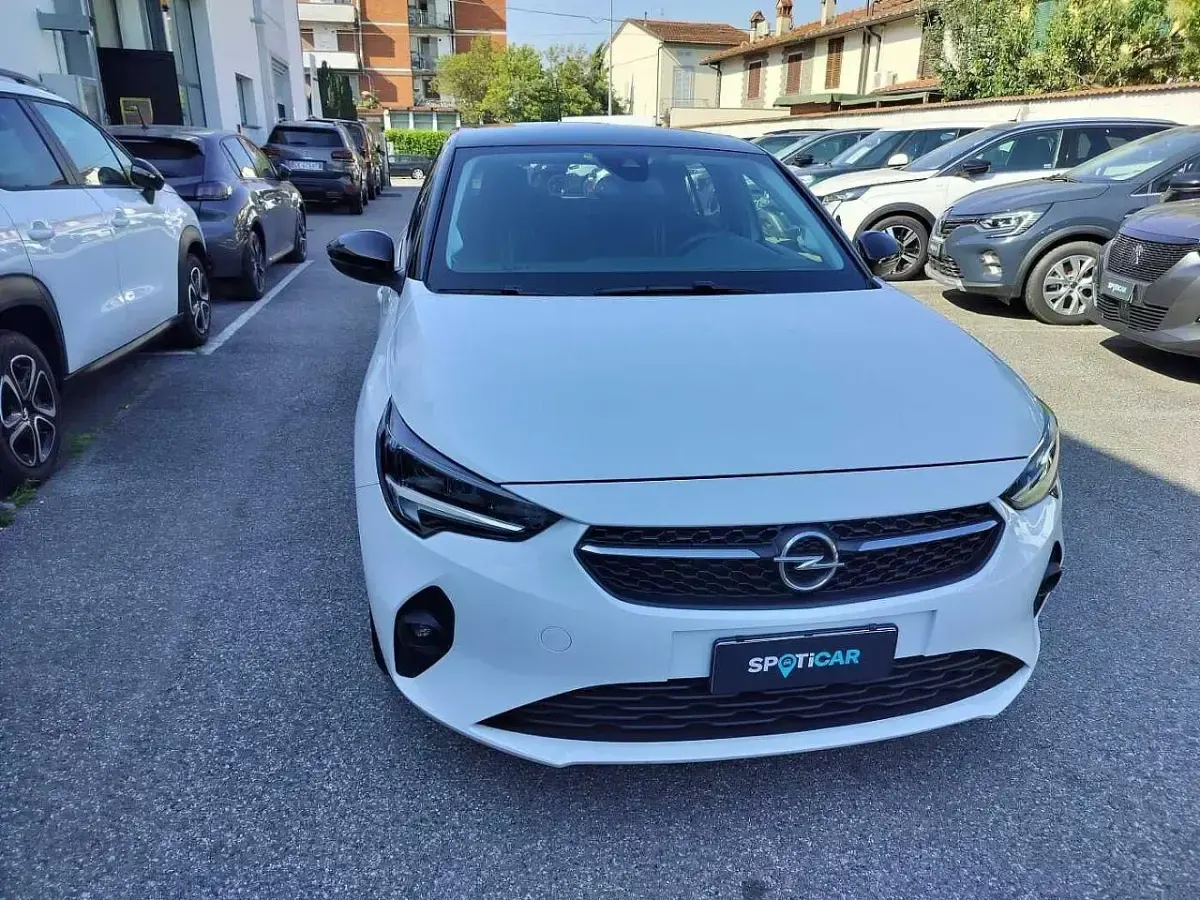 Usata Opel Corsa Design & Tech 75 CV (55 kW) 2023 Utilitaria