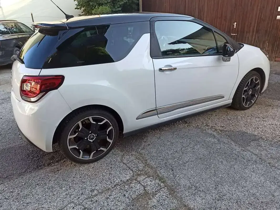 Usata Citroën DS3 Sport Chic 156 CV (114 kW) 2011 Bianco Utilitaria