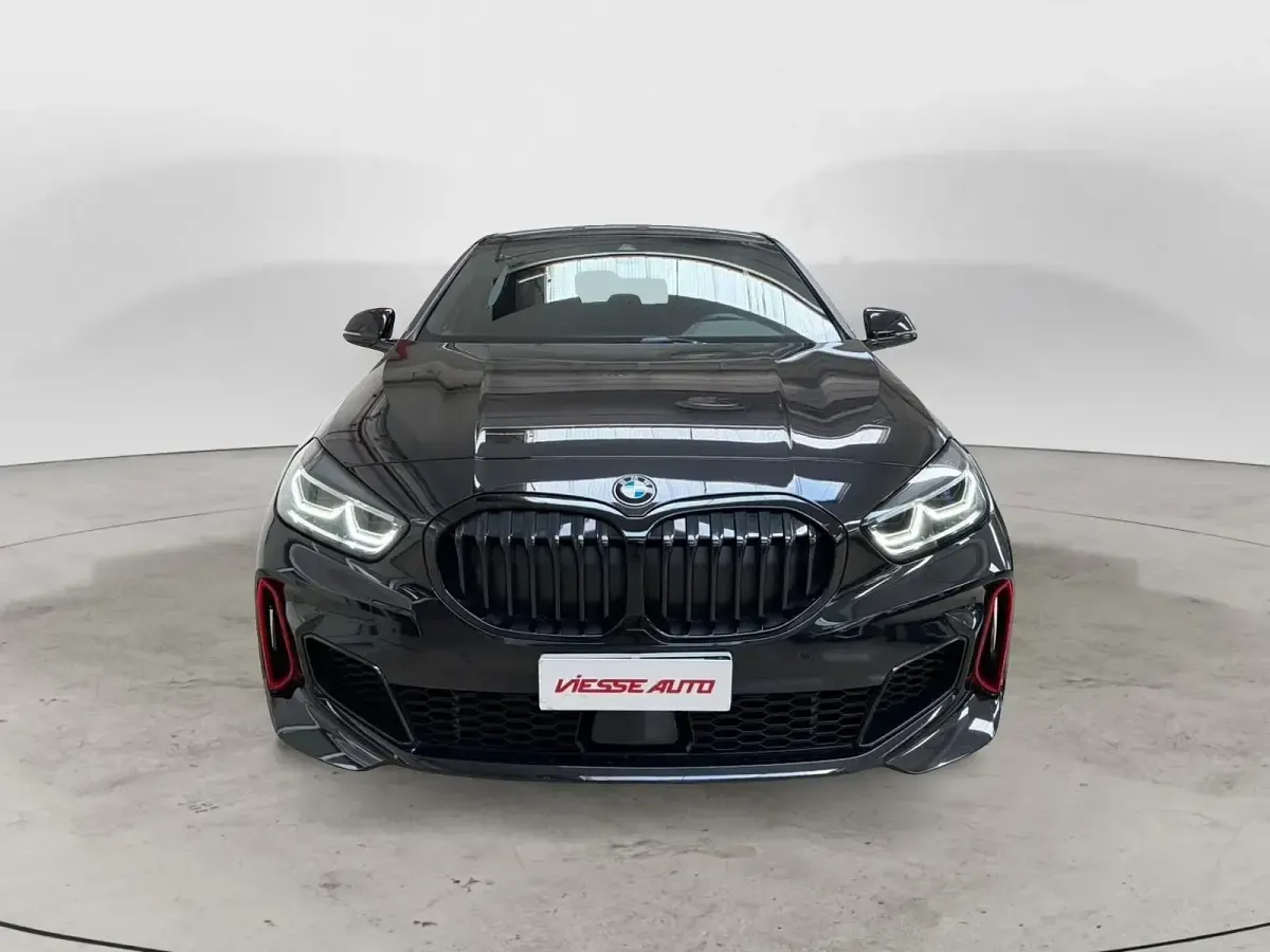Usata BMW 128 Efficient Dynamics 265 CV (194 kW) 2023 Nero Utilitaria