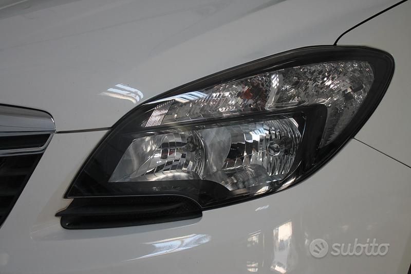 Usata Opel Mokka Cosmo 136 CV (100 kW) 2016 Bianco SUV