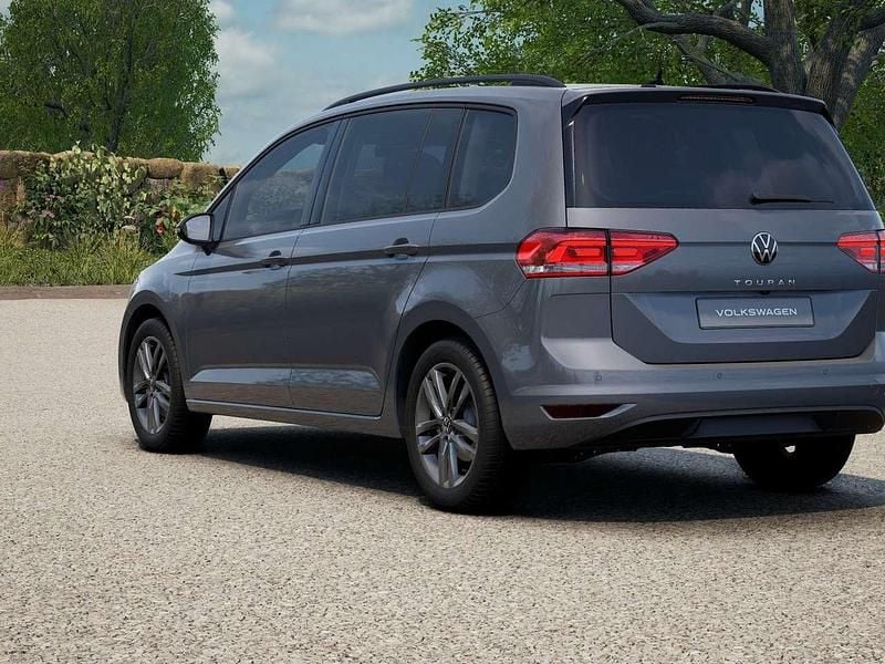Nuova VW Touran Edition 122 CV (89 kW) 2025 Dolphin grey metallizzato Monovolume