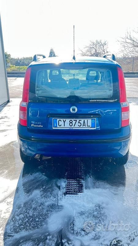 Usata Fiat Panda 2005 Blu Utilitaria