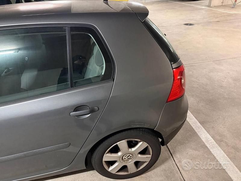 Usata VW Golf IV 2005 Berlina