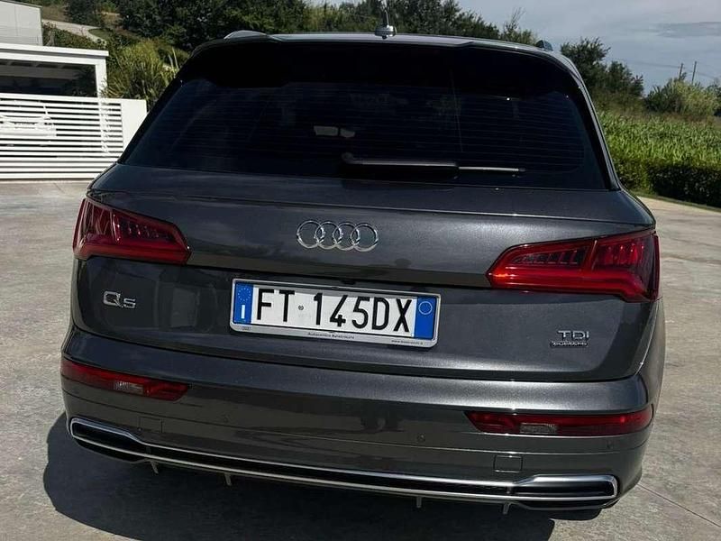 Usata Audi Q5 S-Line 190 CV (139 kW) 2018 Grigio SUV