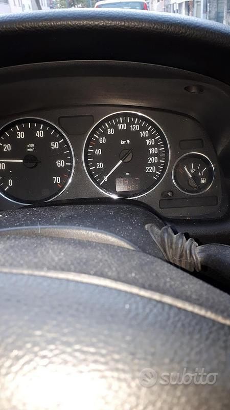 Usata Opel Astra 90 CV (66 kW) 2001 Blu Station wagon