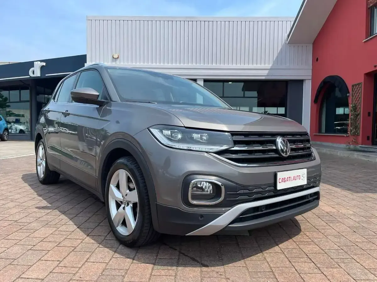 Usata VW T-Cross Advance 95 CV (69 kW) 2019 Grigio SUV