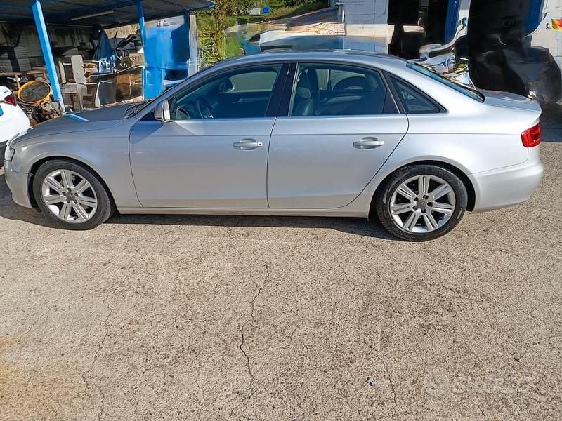 Begagnad Audi A4 160 HK (117 kW) 2008 Grå Sedan