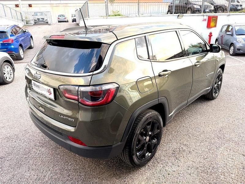 Usata Jeep Compass Limited 140 CV (102 kW) 2018 Verde SUV