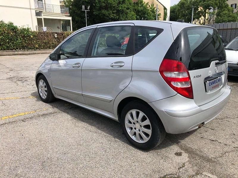 Usata Mercedes A180 Classic 109 CV (80 kW) 2008 Argento Berlina