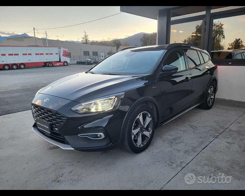 Usata Ford Focus Active 125 CV (91 kW) 2021 Nero Station wagon
