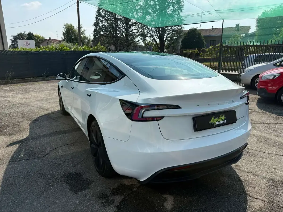 Usata Tesla Model 3 Long Range AWD 152 kW (208 CV) 2024 Other Berlina