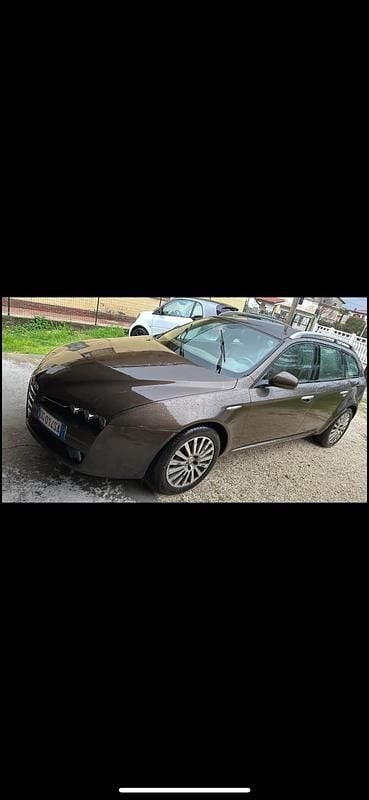 Usata Alfa Romeo 159 Progression 210 CV (154 kW) 2007 Marrone Station wagon