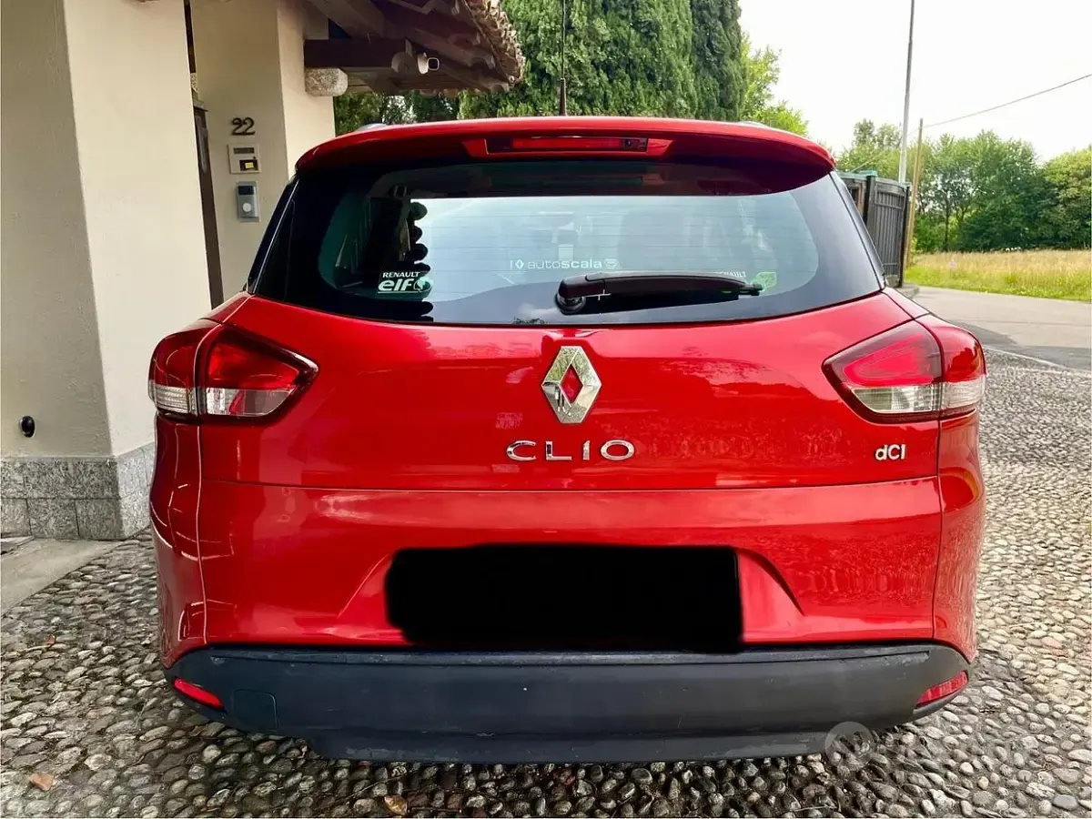 Occasion Renault Clio GrandTour 75 ch (55 kW) 2013 Rouge Break