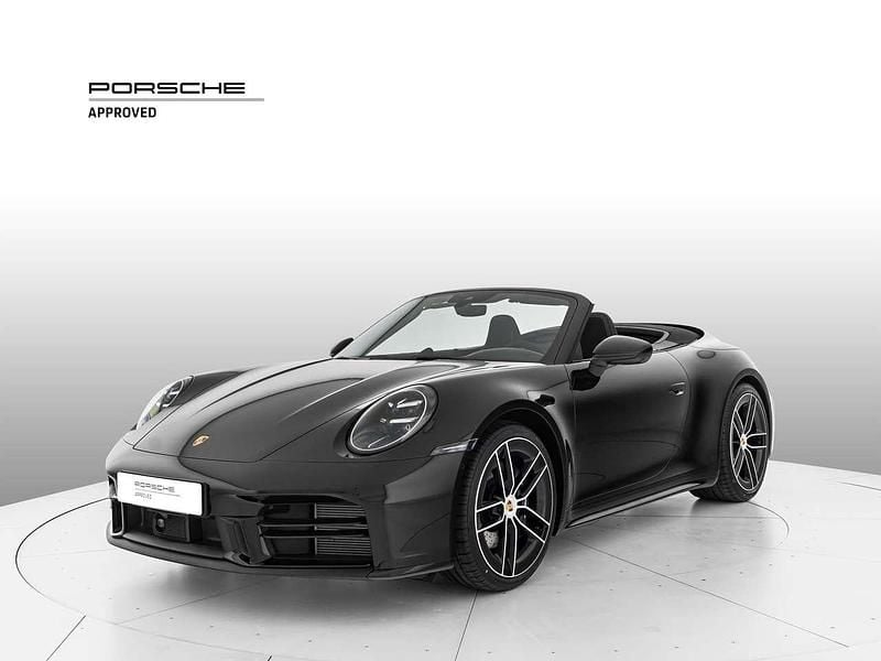 Nuova Porsche 911 Carrera Cabriolet 394 CV (289 kW) 2025 Nero jet metallizzato/capote nera Cabrio
