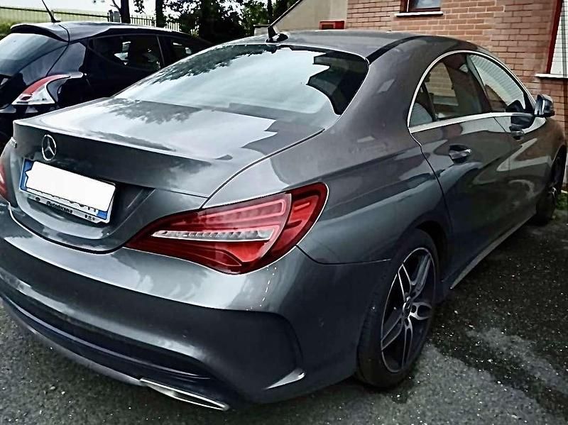 Usata Mercedes CLA180 Premium 109 CV (80 kW) 2018 Berlina