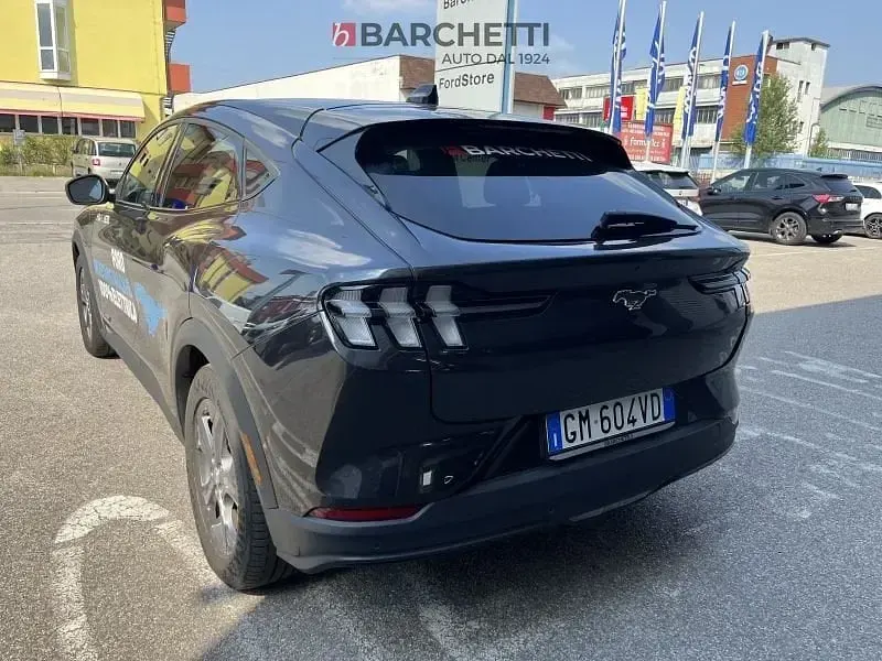 Usata Ford Mustang Mach-E 216 kW (294 CV) 2023 Grigio SUV