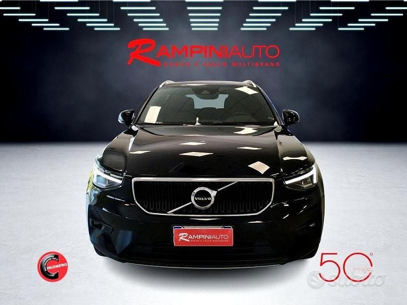 Usata Volvo XC40 129 CV (94 kW) 2022 Nero SUV