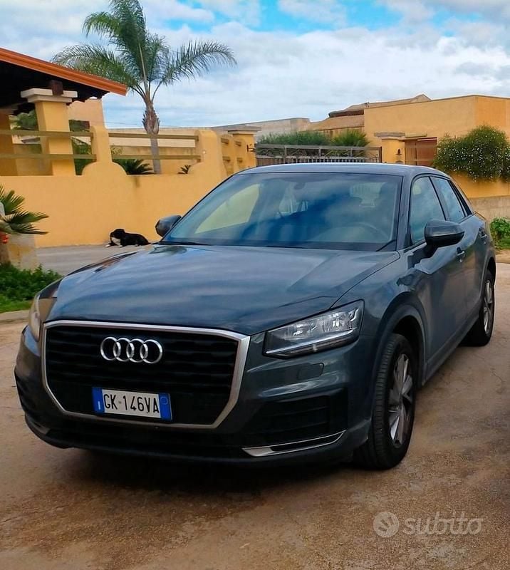 Usata Audi Q2 S-Line 116 CV (85 kW) 2022 Grigio SUV