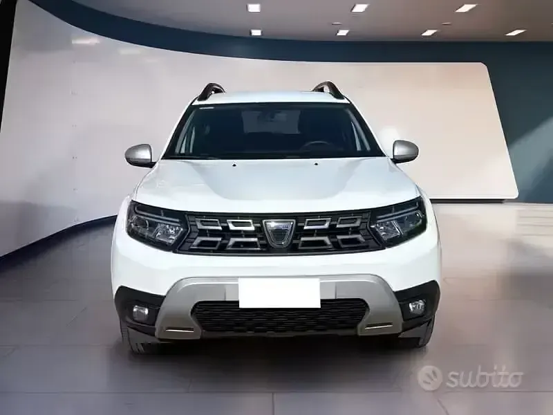 Usata Dacia Duster Prestige 101 CV (74 kW) 2022 Bianco SUV