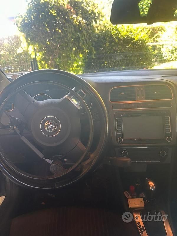 Usata VW Polo 85 CV (62 kW) 2014 Grigio Berlina