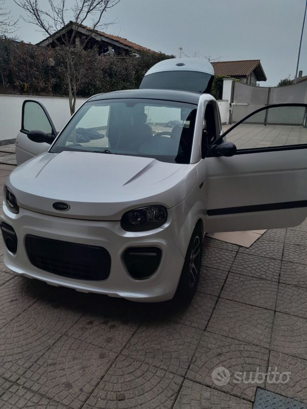 Bianco Usata 2024 Ligier Dué First Due volumi | 8000 € - Immagine 1/4